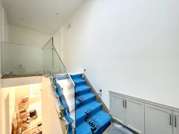 Etobicoke Custom Built House - Image 15