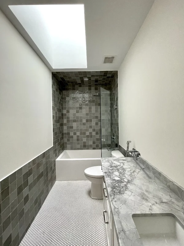 Etobicoke Custom Built House - Image 11
