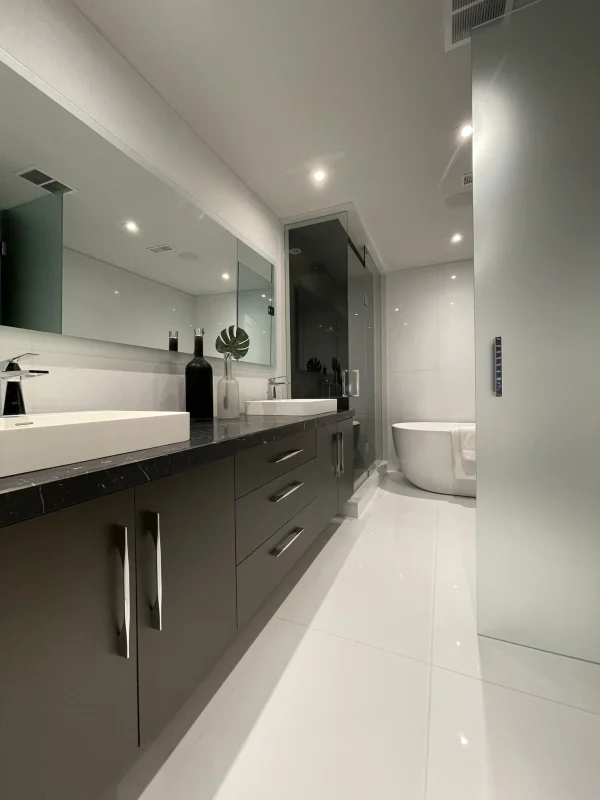 Toronto Custom Built House Kitchen Interior Design - Image 9