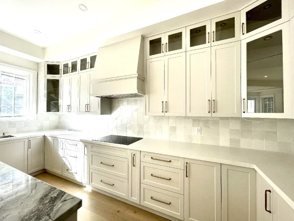 Etobicoke Custom Built House - Image 18