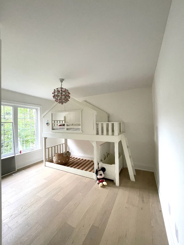 Etobicoke Custom Built House - Image 10