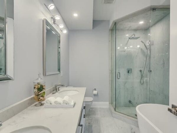 Toronto Custom Built House - Image 21